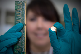 درآمد استخراج طلا از ضایعات الکترونیکی؛ طلای پنهان در زباله‌های دیجیتال